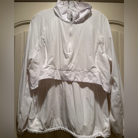 lululemon athletica White Jacket - Picture 1 of 2